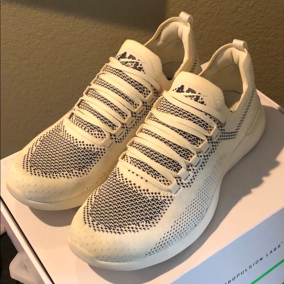 apl womens techloom breeze